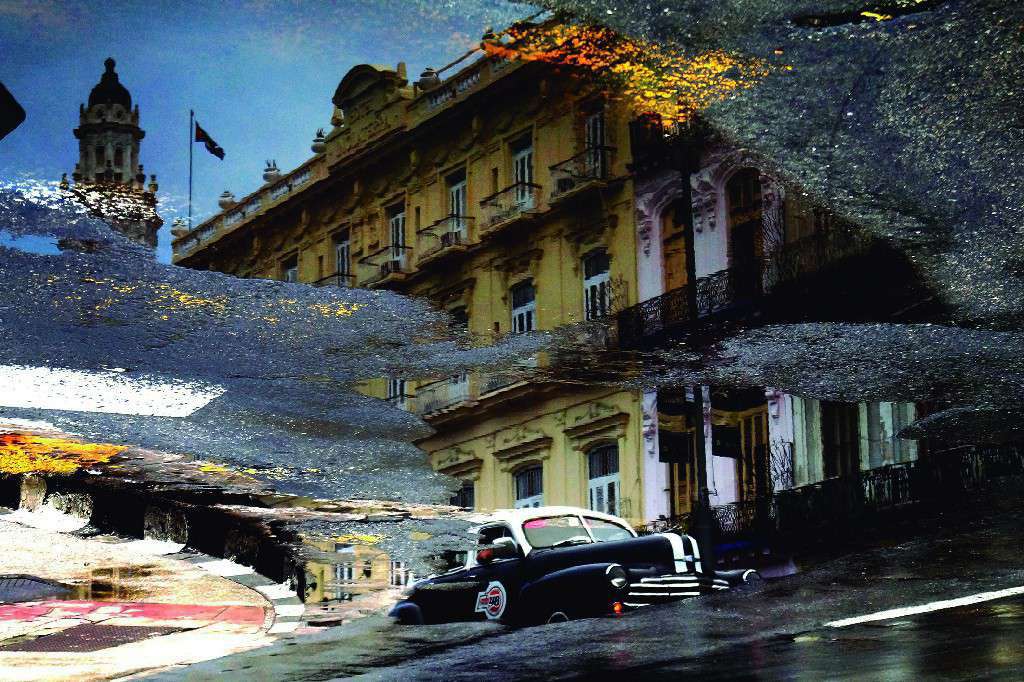 ENCIMA DEL MUNDO. Luisa Martina Hernández Valdés, Fotografía Digital 30,5 x 45,7 cm. 2019