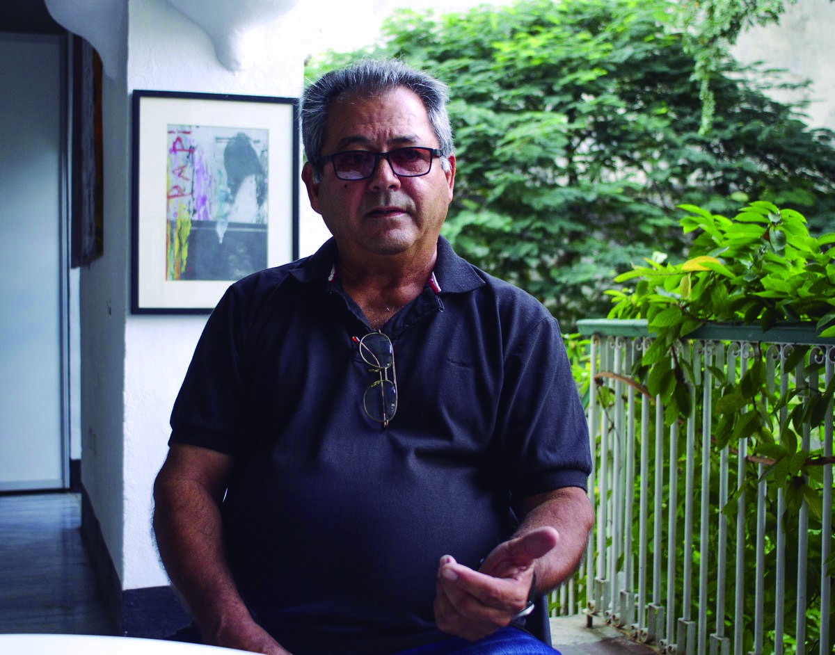 JUAN NARCISO QUINTANILLA: Pinar del Río, Cuba, 1950. Miembro de CODEMA y Profesor Fundador del ISA. Ha participado en más de 40 exposiciones colectivas y personales en Cuba y en el extranjero.