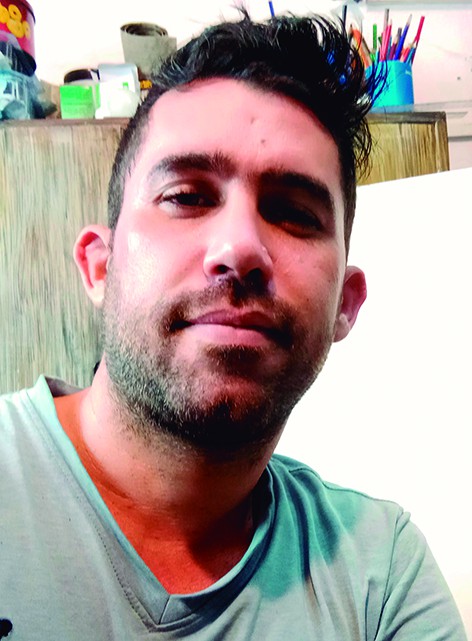 MAISEL LÓPEZ: Graduado de la Academia Nacional de Bellas Artes San Alejandro. Creador de la serie de Murales urbanos titulada Colosos, con obras de gran formato ubicadas en muros de la Habana.